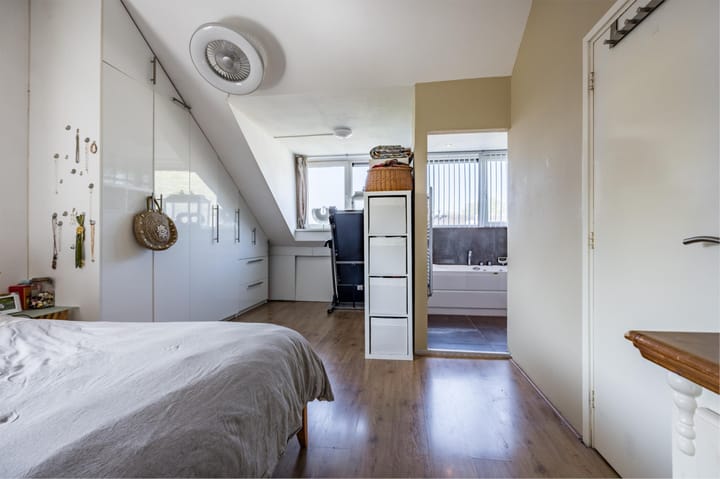 Foto 26 van Theeroos 1