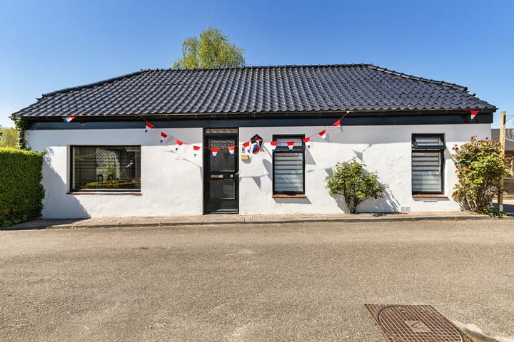 Photo 10 of Binnenweg 8