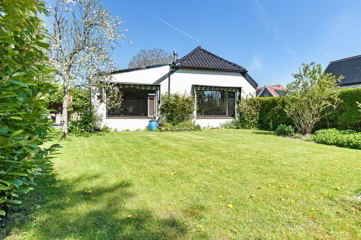 Photo 21 of Binnenweg 8