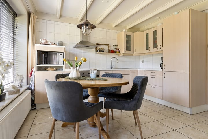 Photo 29 of Binnenweg 8