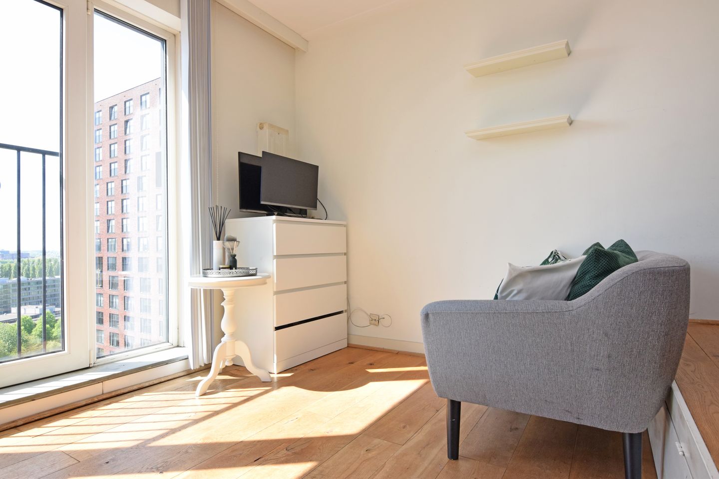 Photo 4 of Europaplein 969