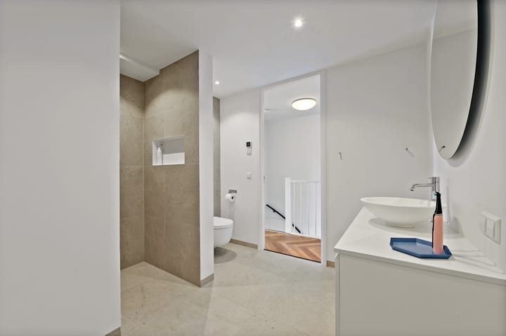 Foto 71 van Hanedoesstraat 2-F