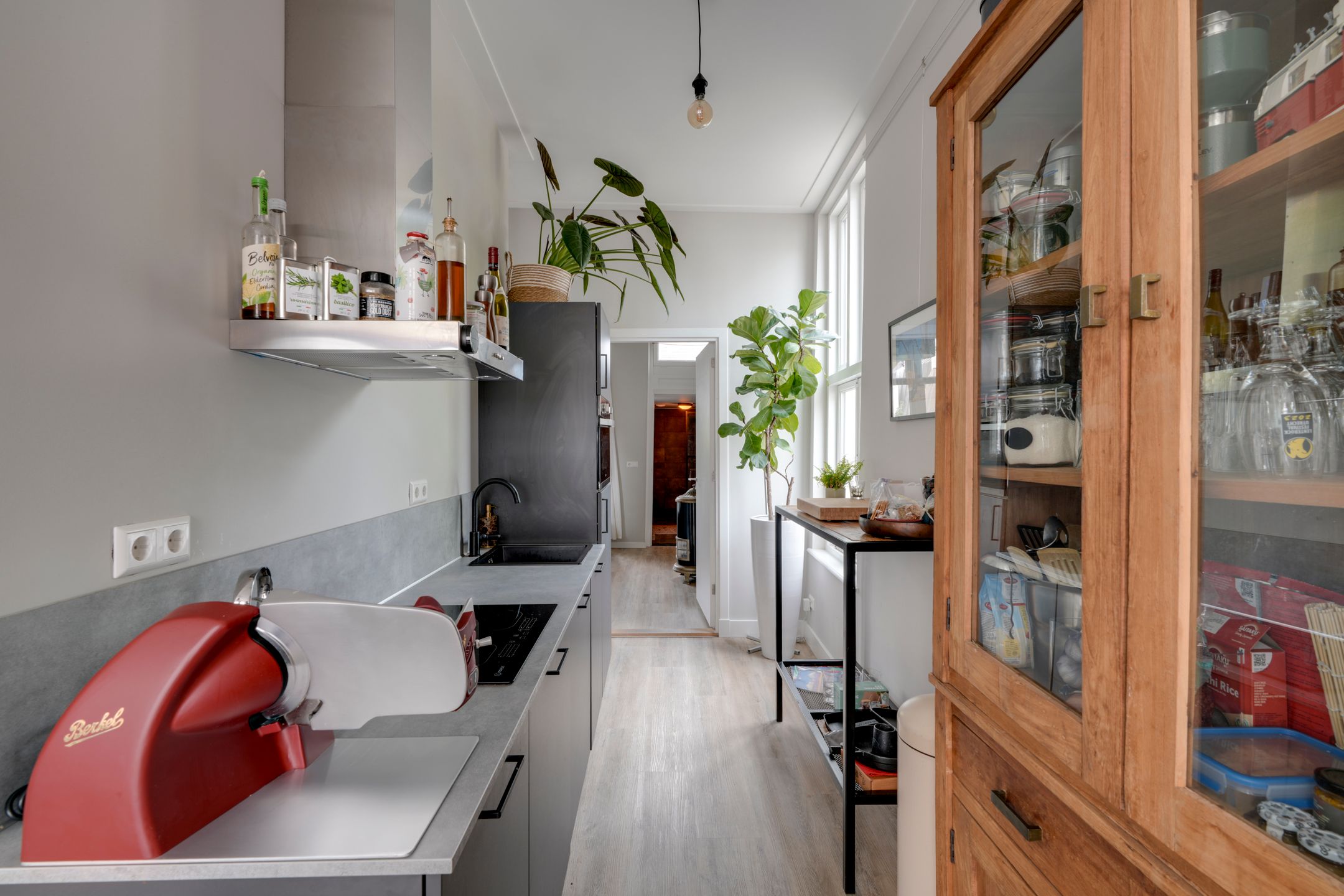 Foto 9 van Lange Lauwerstraat 26-A