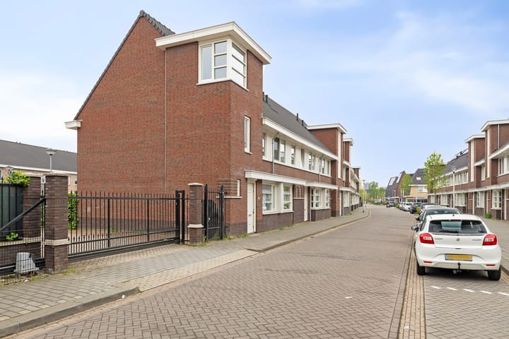 Foto 6 van Beverstraat 1