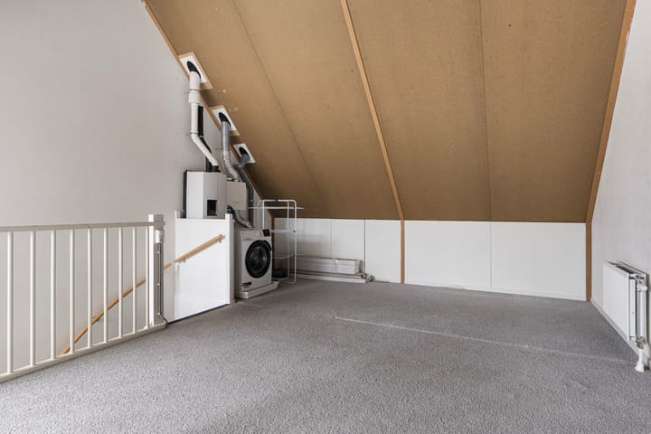 Foto 31 van Beverstraat 1