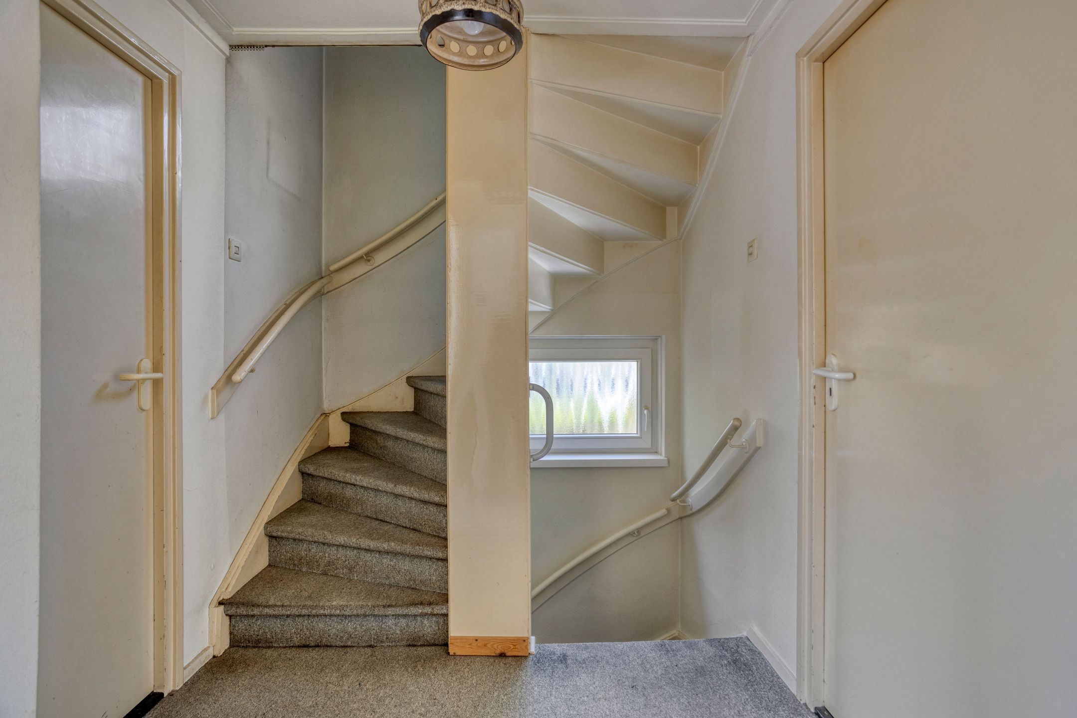 Foto 12 van Zwaardvegersdreef 1