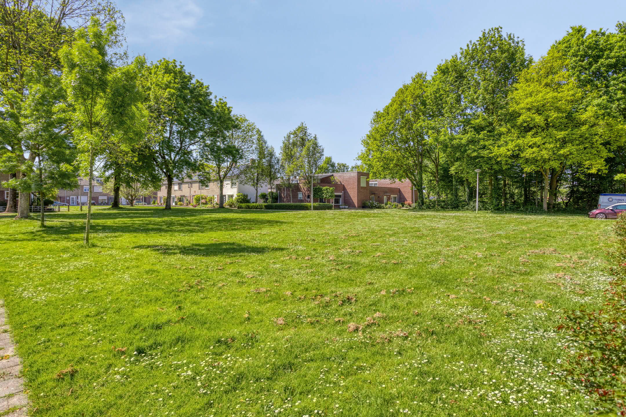 Foto 33 van Zwaardvegersdreef 1