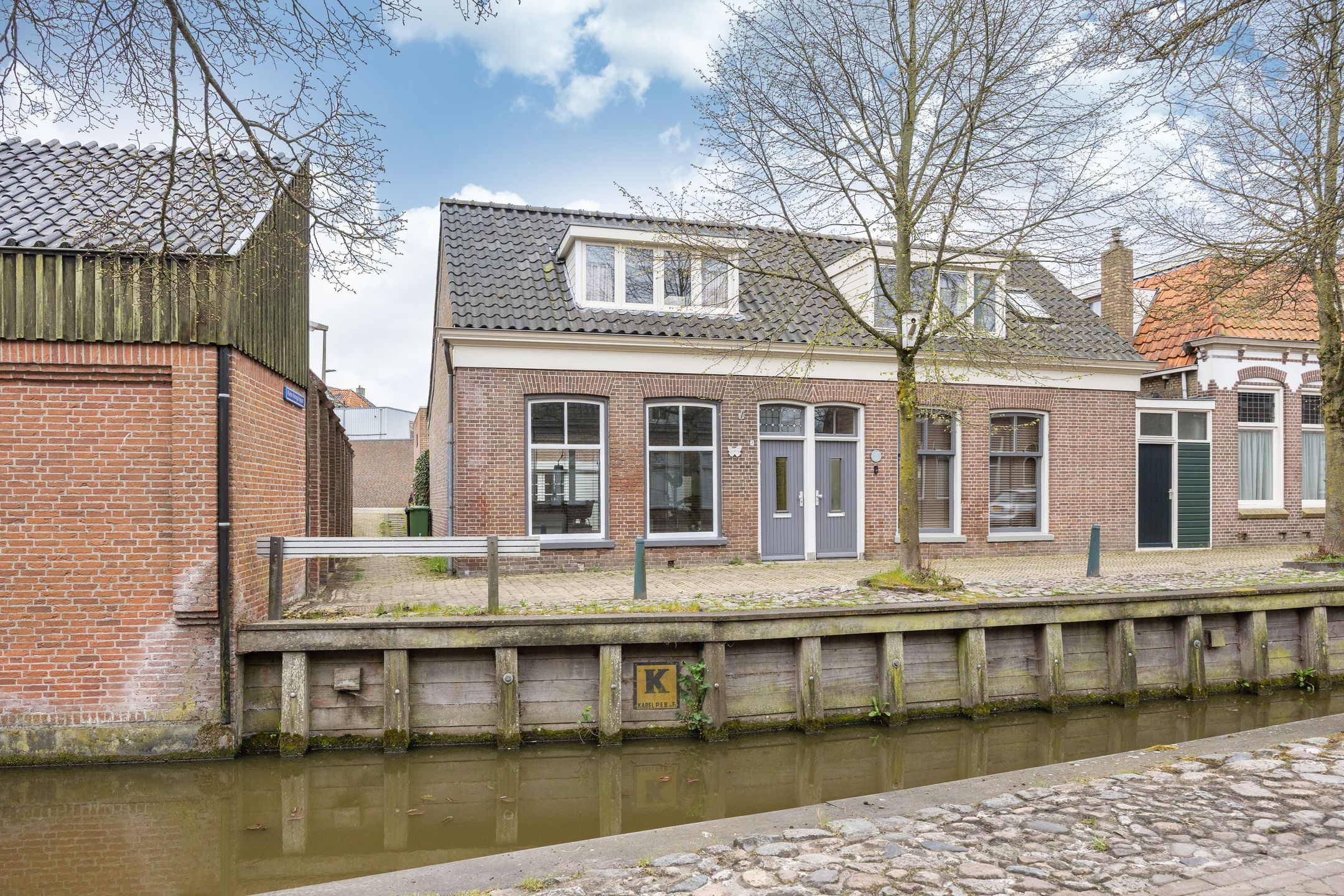 Foto 33 van Kapelstraat 2