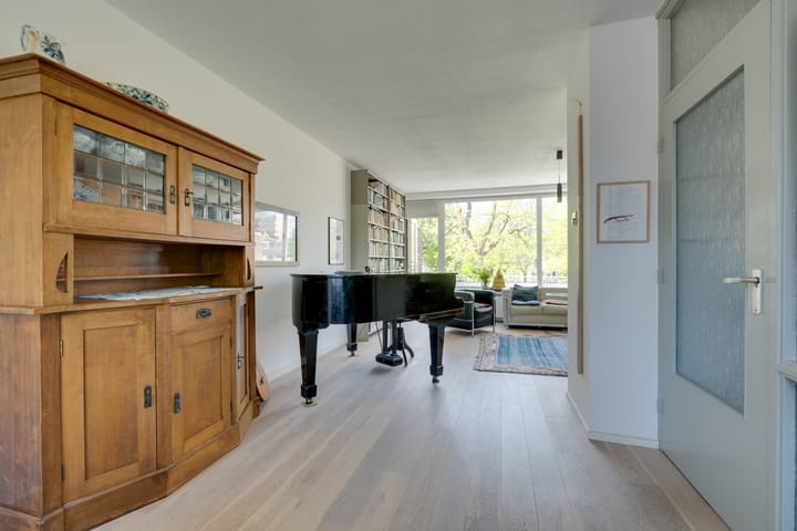 Photo 24 of Gustave Stresemannstraat 29