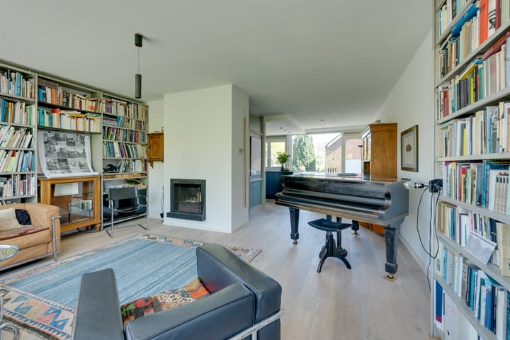 Photo 26 of Gustave Stresemannstraat 29