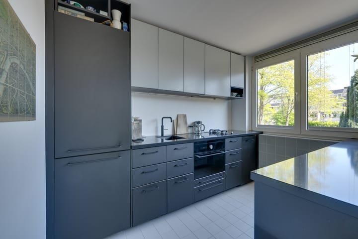 Photo 32 of Gustave Stresemannstraat 29