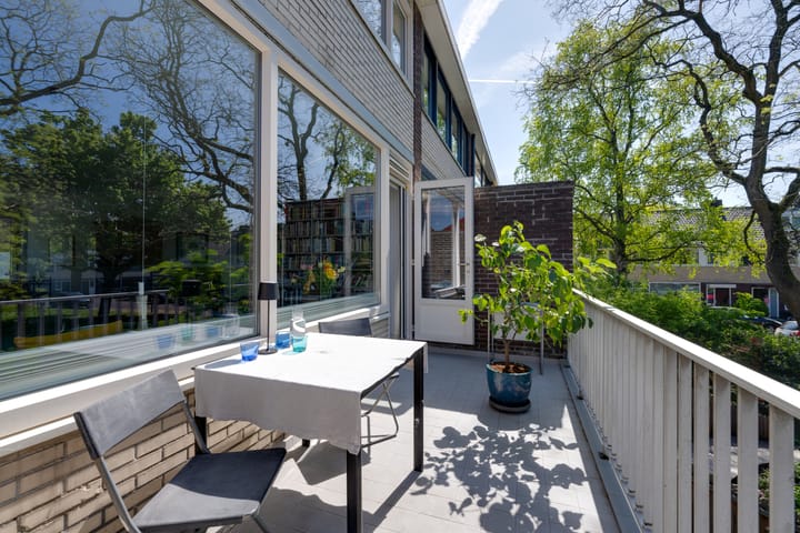 Photo 42 of Gustave Stresemannstraat 29