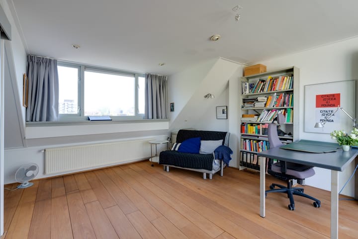 Photo 57 of Gustave Stresemannstraat 29