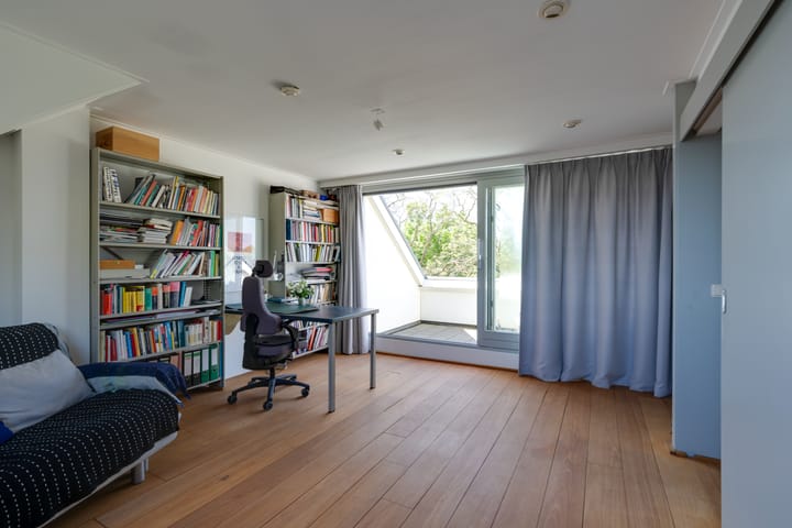 Photo 58 of Gustave Stresemannstraat 29