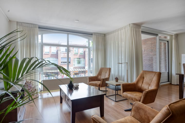 Foto 3 van Burgemeester Ruttenplein 108