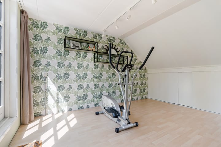 Photo 33 of Betje Wolffstraat 12