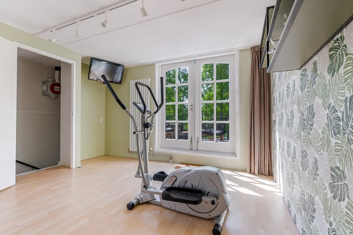 Photo 34 of Betje Wolffstraat 12