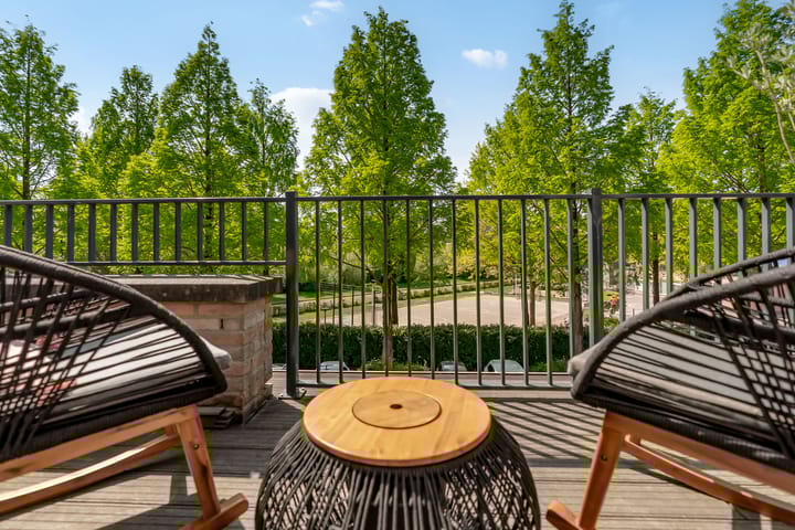 Photo 37 of Betje Wolffstraat 12