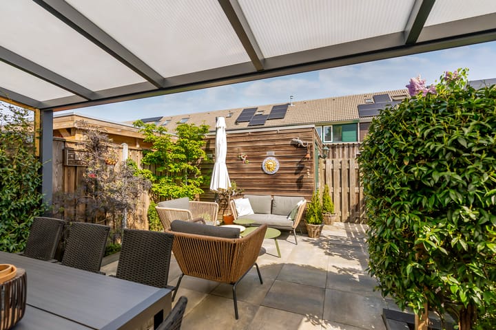 Photo 41 of Betje Wolffstraat 12