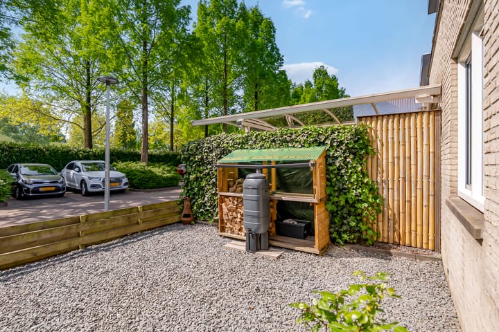 Photo 45 of Betje Wolffstraat 12