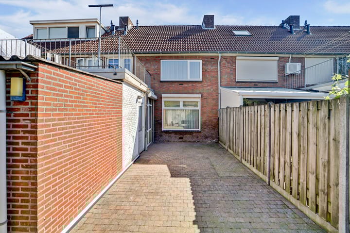 Foto 23 van Margrietlaan 31