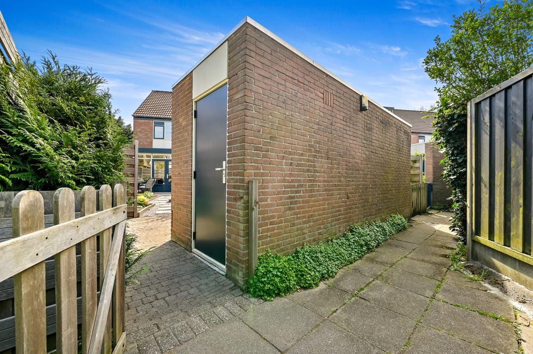 Photo 16 of Dr. J. Presserstraat 146