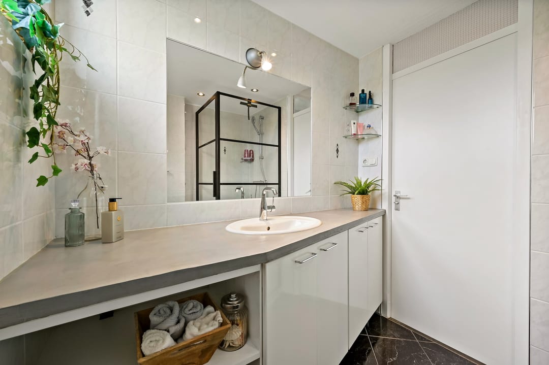 Photo 26 of Dr. J. Presserstraat 146