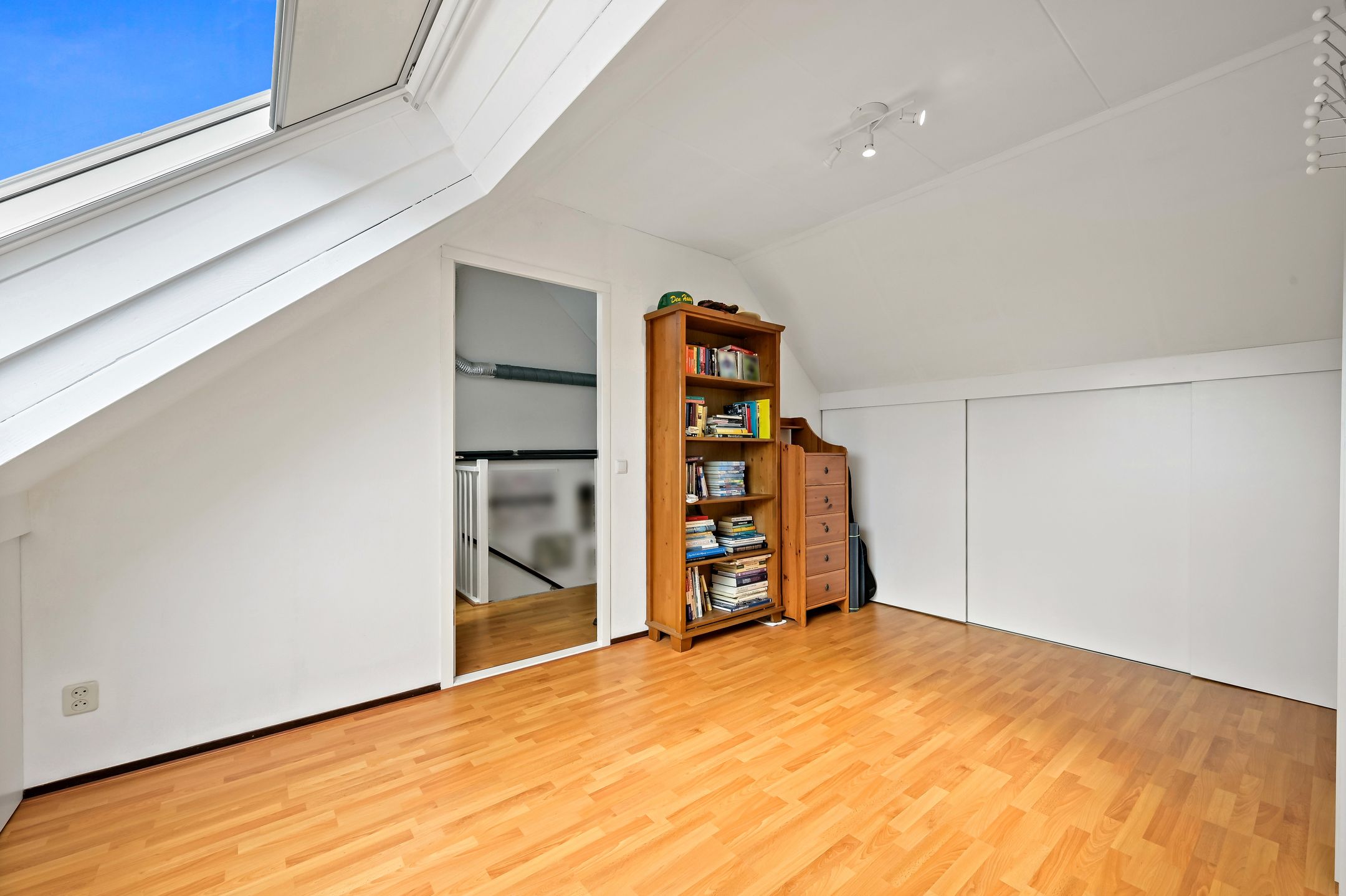 Photo 33 of Dr. J. Presserstraat 146