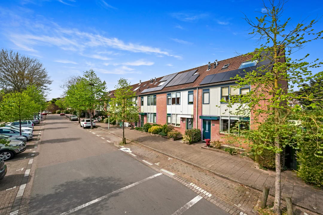 Photo 37 of Dr. J. Presserstraat 146