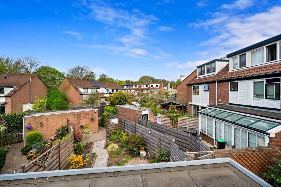 Photo 38 of Dr. J. Presserstraat 146