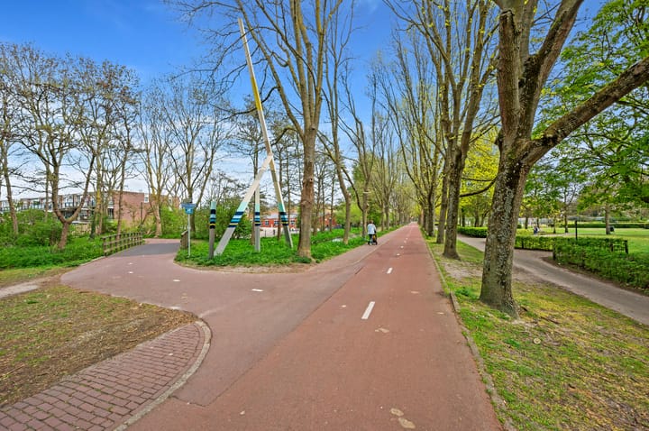 Foto 42 van Dr. J. Presserstraat 146