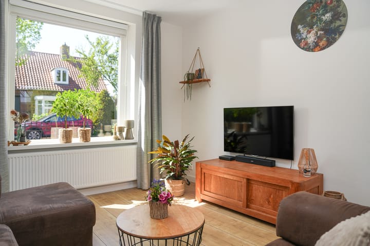 Photo 14 of Burg. Woutersstraat 4