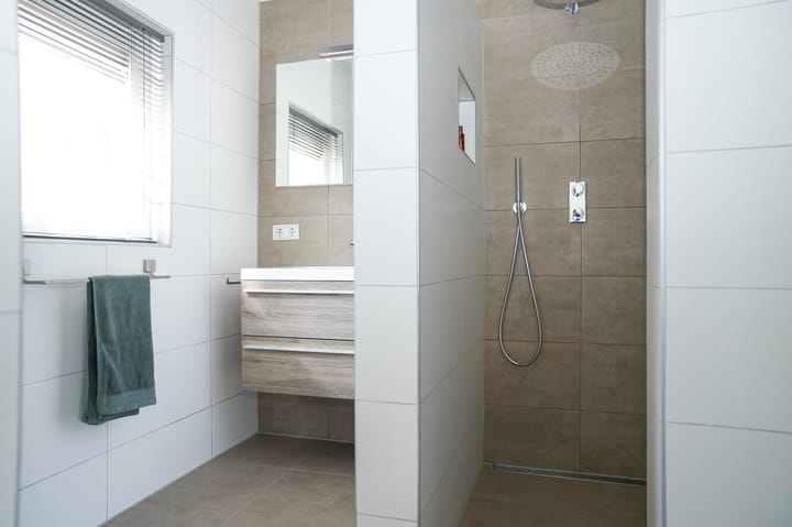 Photo 15 of Burg. Woutersstraat 4