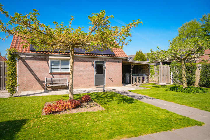 Photo 28 of Burg. Woutersstraat 4