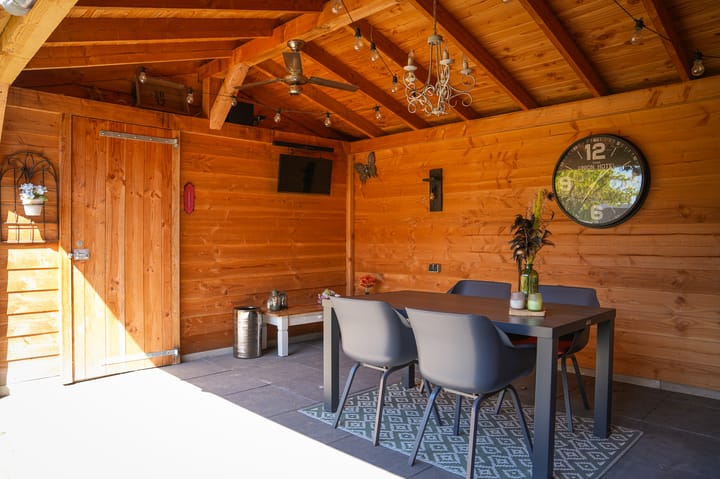 Photo 31 of Burg. Woutersstraat 4