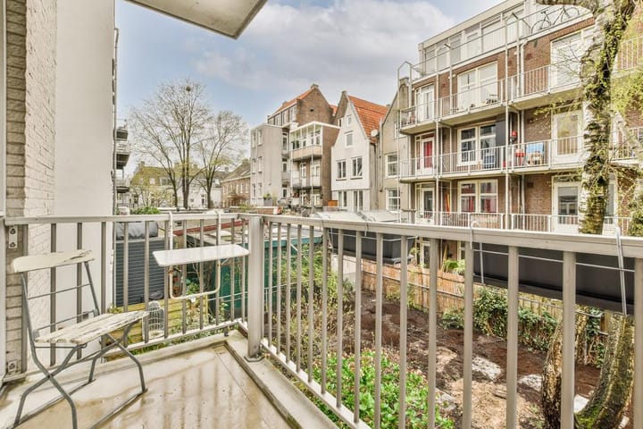 Foto 11 van Goudsbloemstraat 104-A