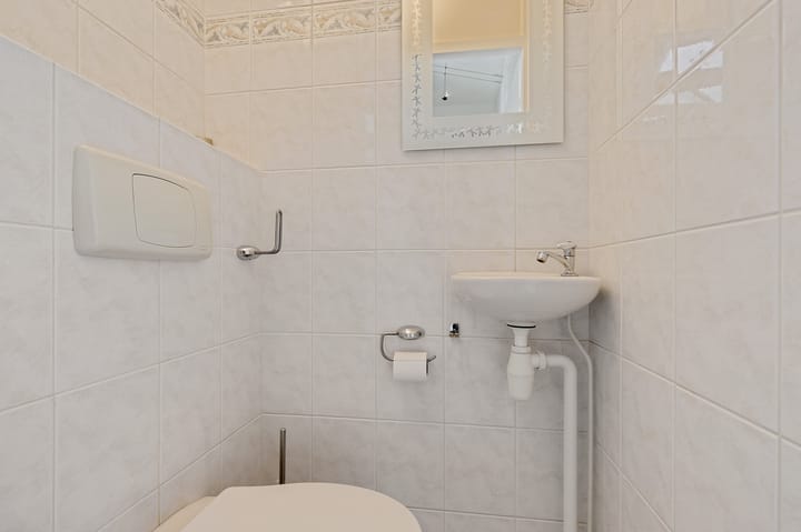 Foto 11 van Helmhout 13