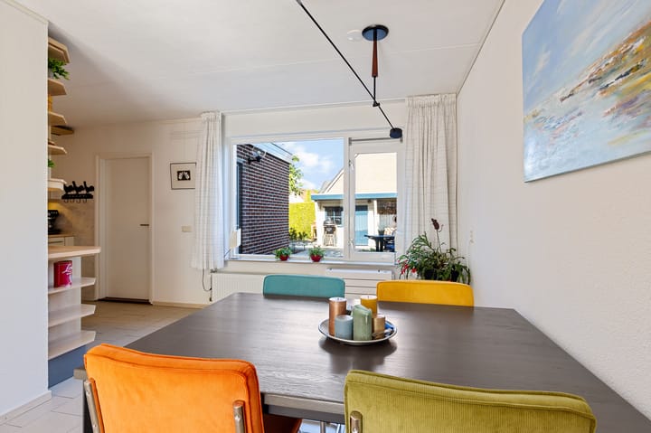 Foto 17 van Helmhout 13