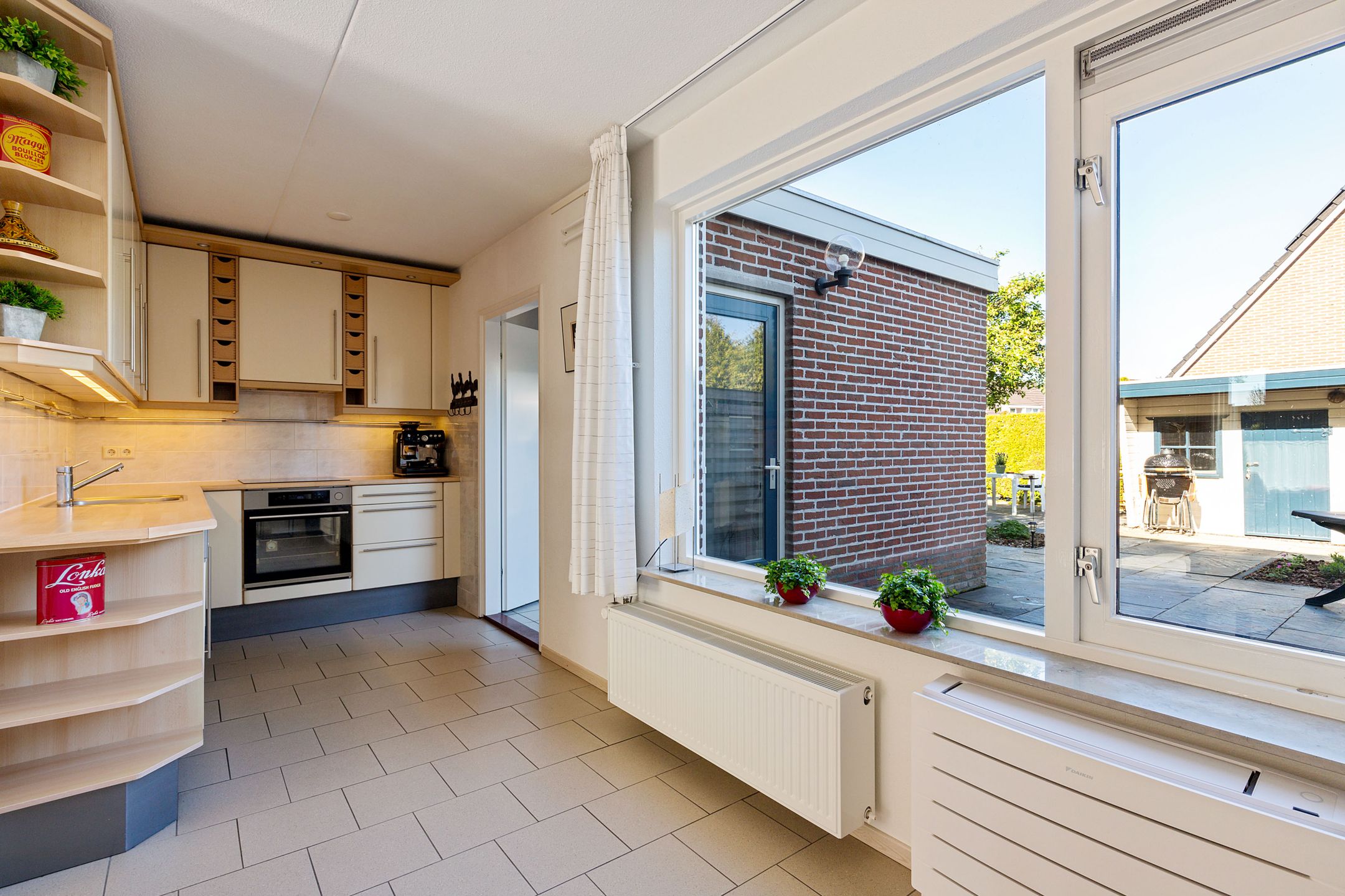 Photo 21 of Helmhout 13