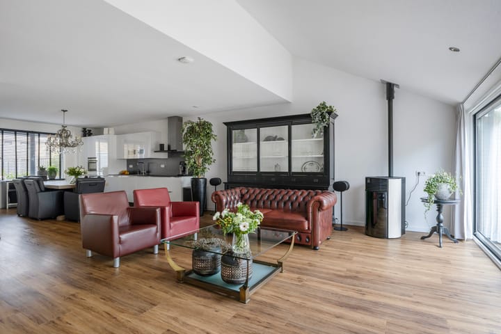 Foto 15 van Ereprijs 111