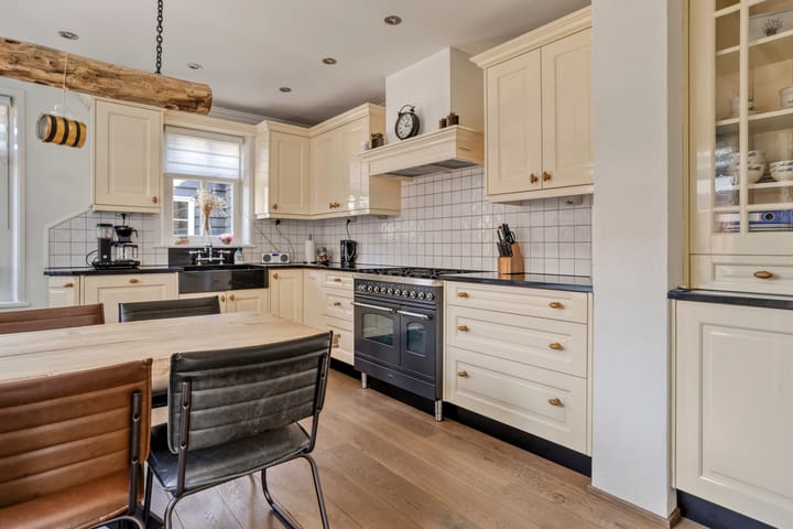 Photo 16 of Hampad 9