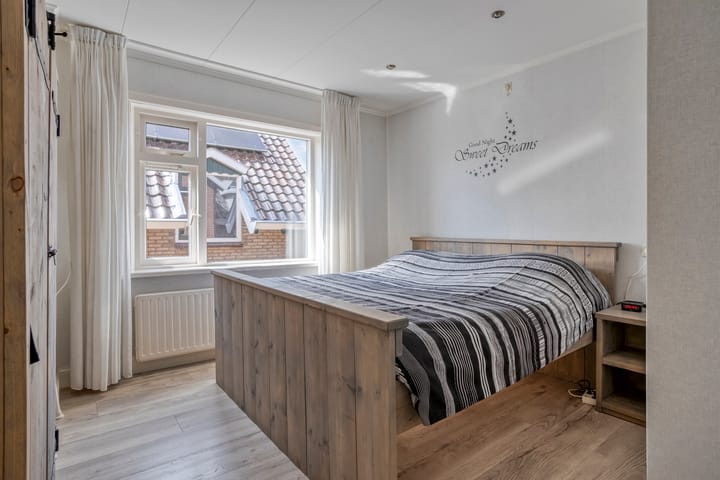 Photo 27 of Hampad 9