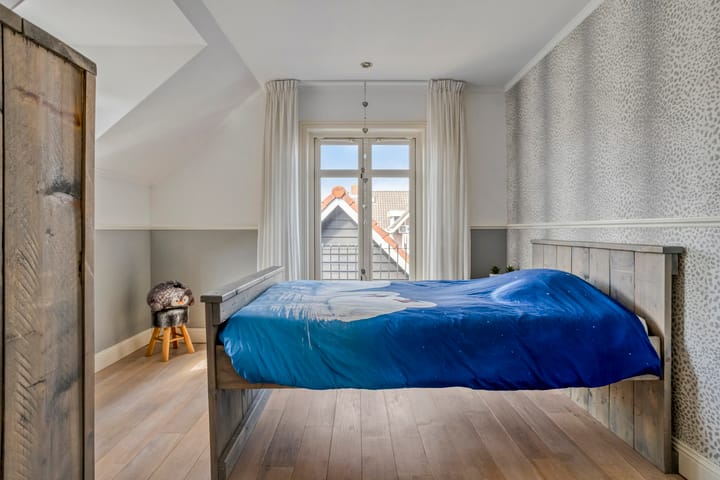 Photo 33 of Hampad 9