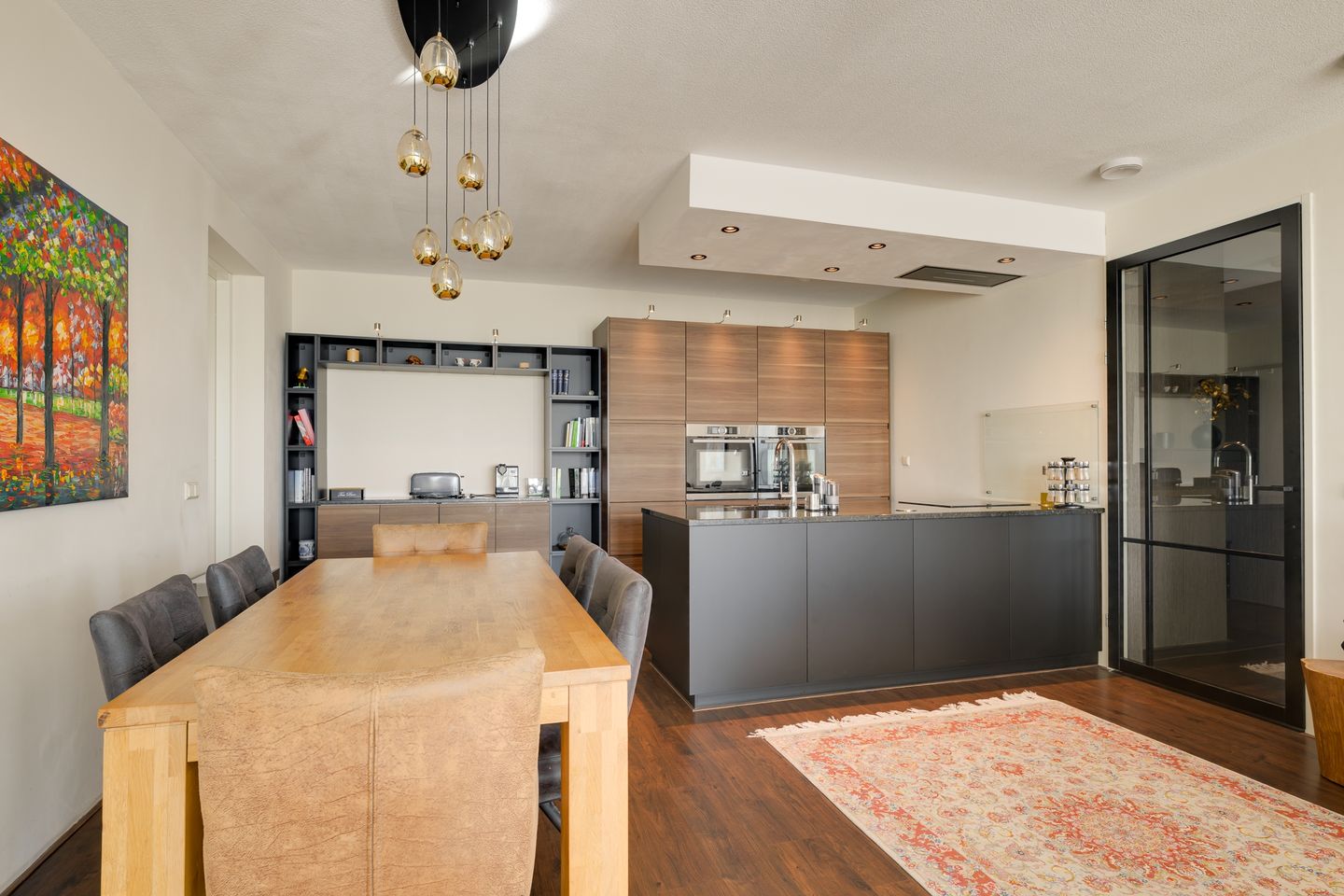 Photo 14 of Klaroenstraat 273