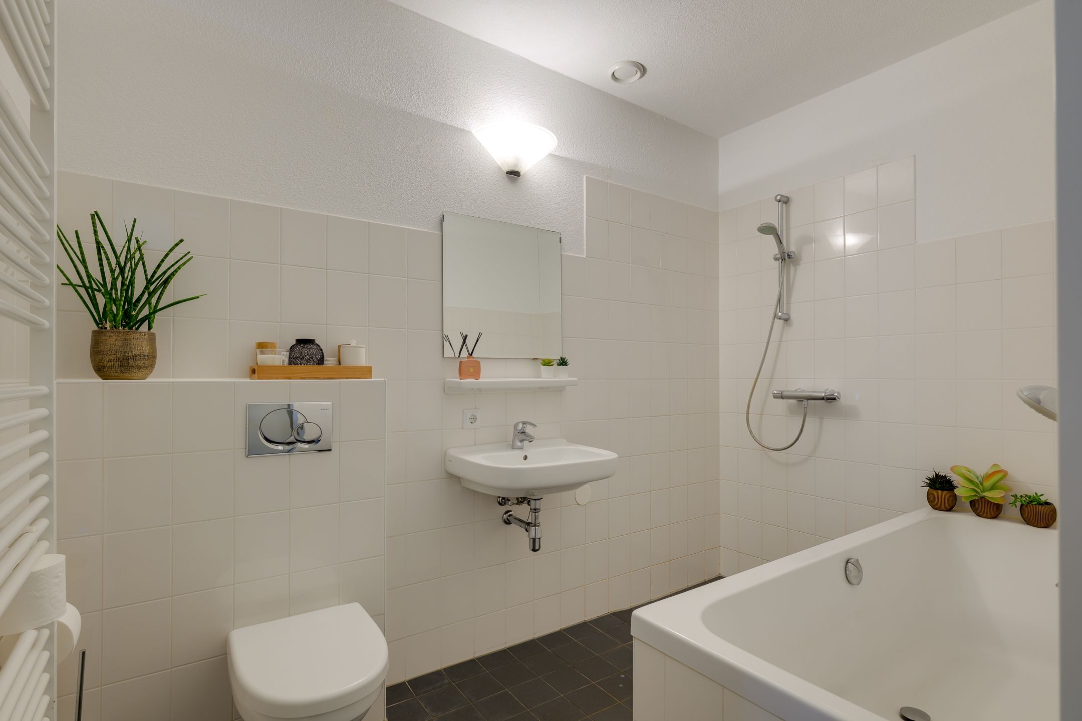 Photo 21 of Klaroenstraat 273