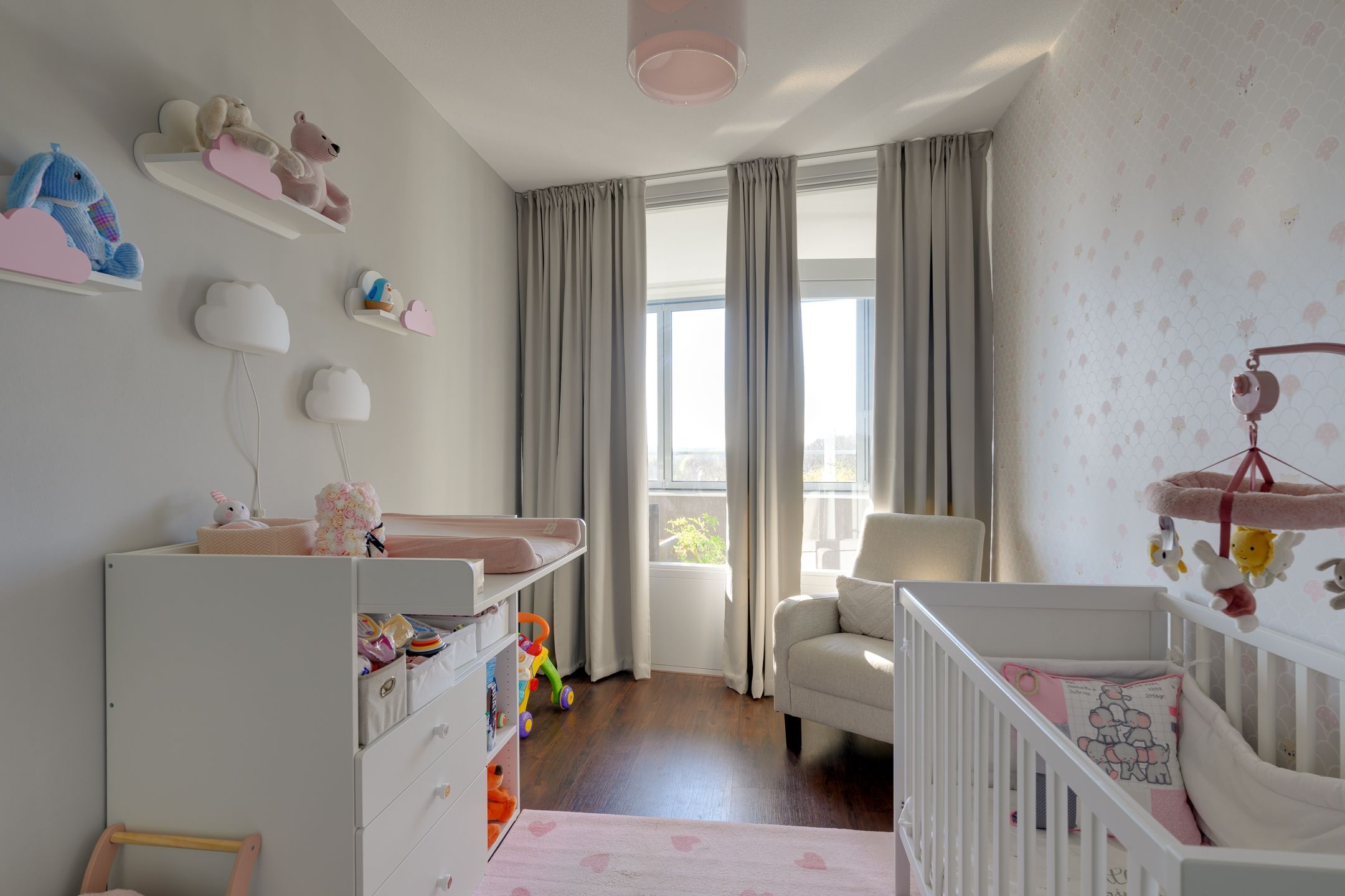 Photo 24 of Klaroenstraat 273