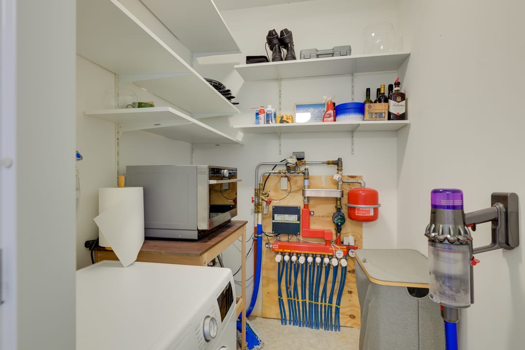 Photo 28 of Klaroenstraat 273