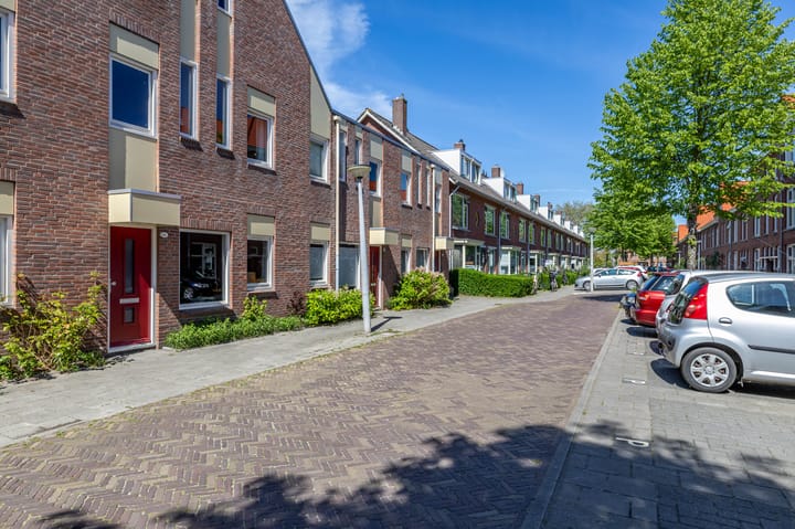 Foto 44 van Bedumerstraat 36