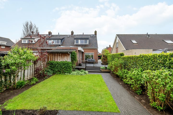 Photo 2 of Kampfstraat 35