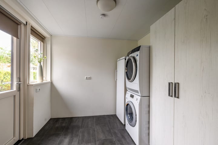 Photo 11 of Kampfstraat 35